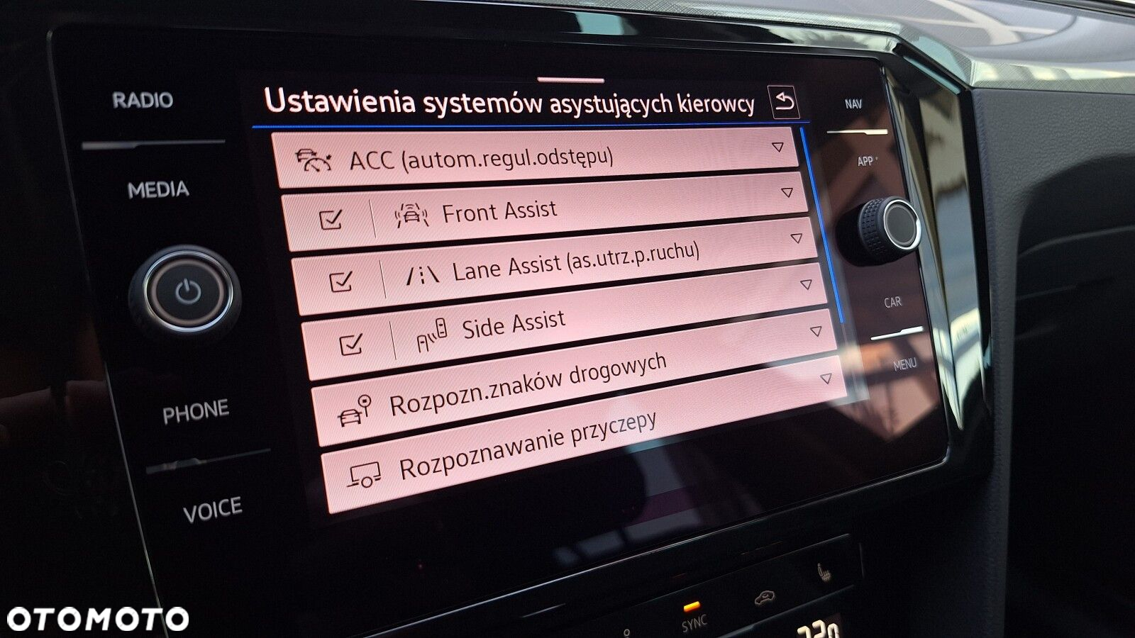 Volkswagen Passat 2.0 TDI EVO Business DSG - 25