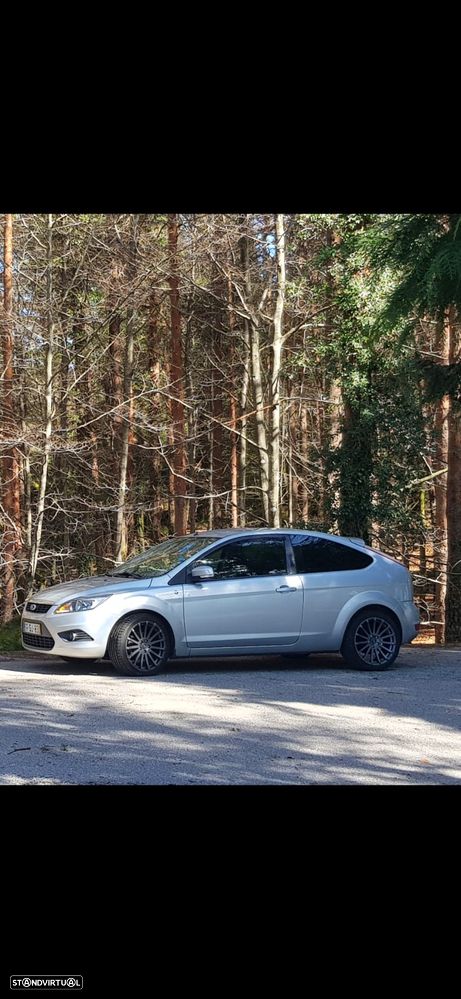 Ford Focus - 11