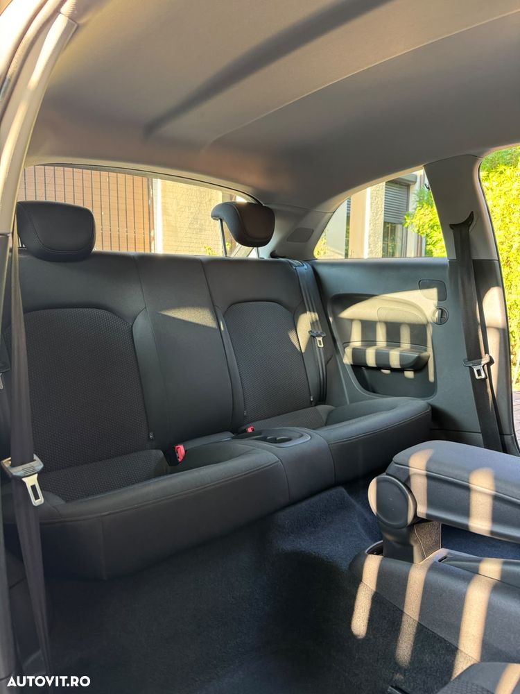 Audi A1 1.6 TDI Ambition - 12