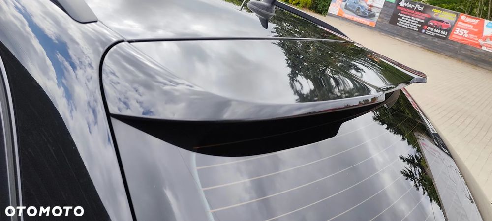 Audi A6 Avant 2.0 TDI Ultra S tronic - 30