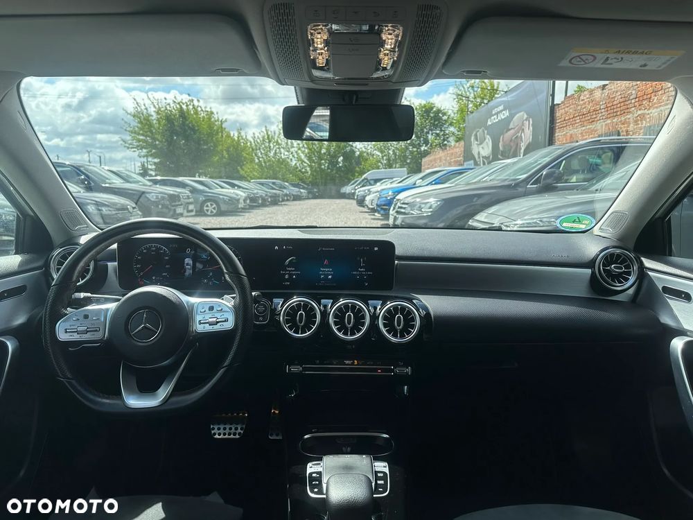 Mercedes-Benz Klasa A 250 7G-DCT AMG Line - 18