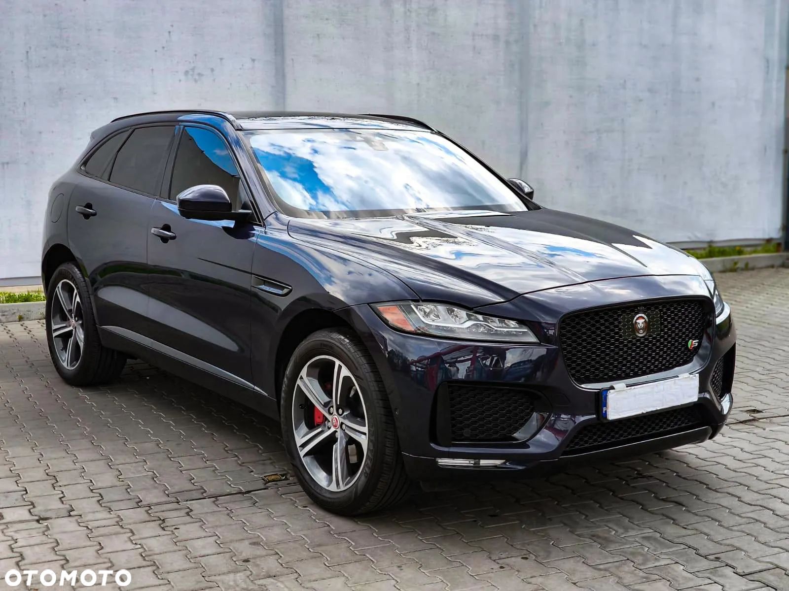 Jaguar F-Pace 3.0 V6 AWD S - 1