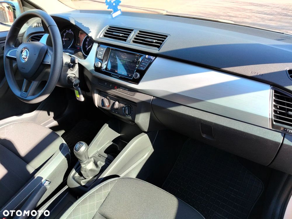 Skoda Fabia 1.0 TSI Ambition Plus - 4