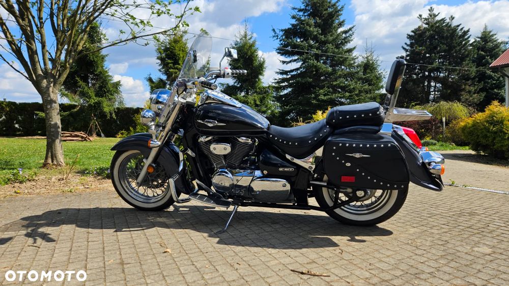 Suzuki VL 800 Volusia - Boulevard C50 - 15