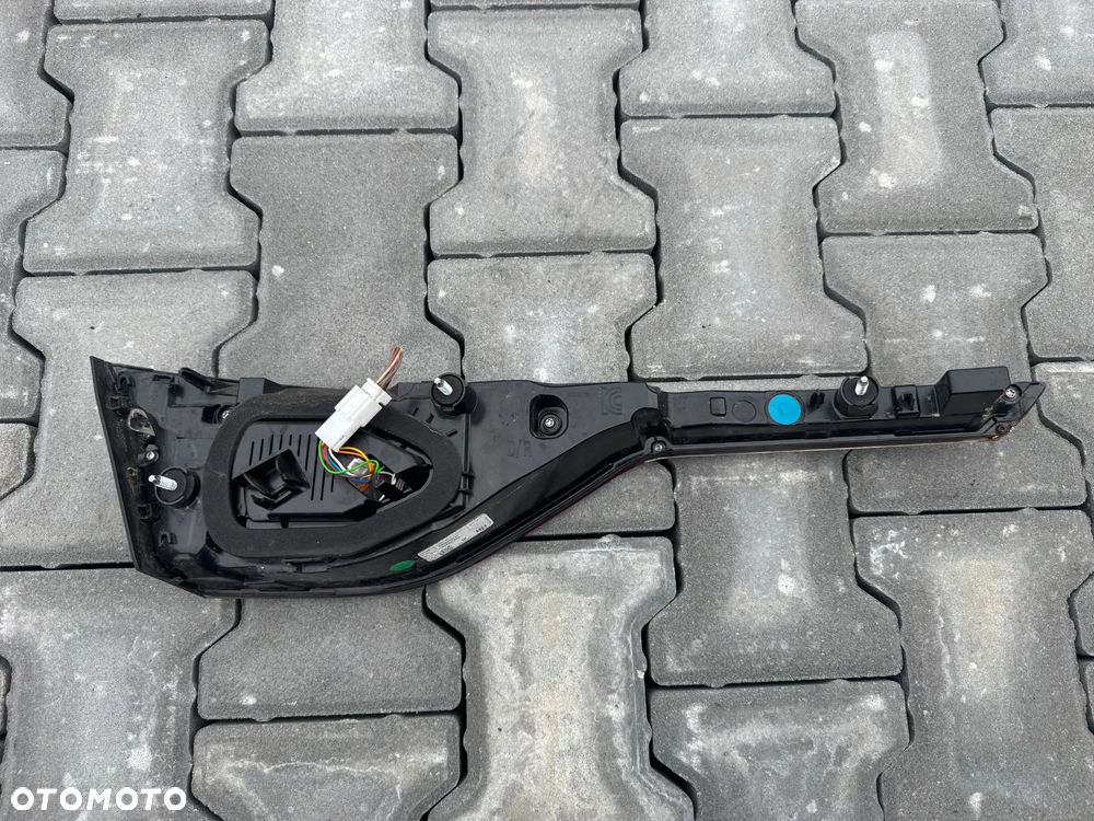 LAMPA TYŁ TYLNA PRAWA RENAULT TALISMAN LIFT SEDAN - 5