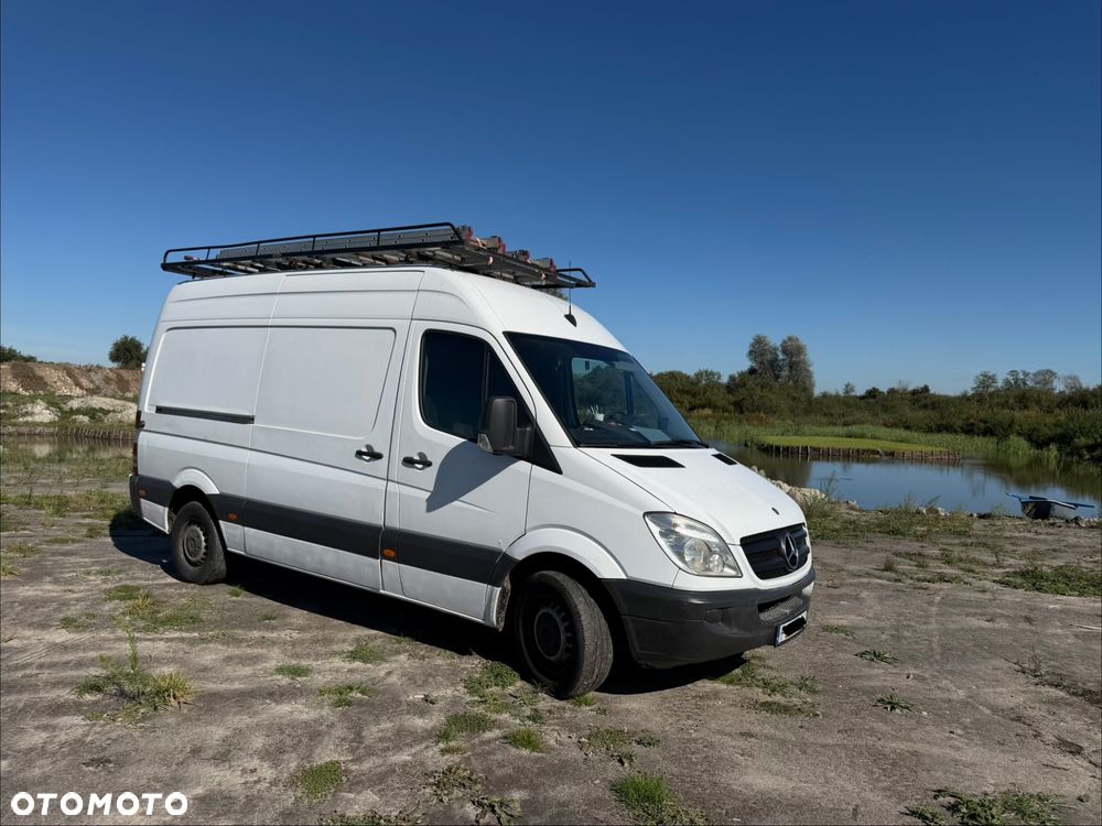 Mercedes-Benz Sprinter - 3