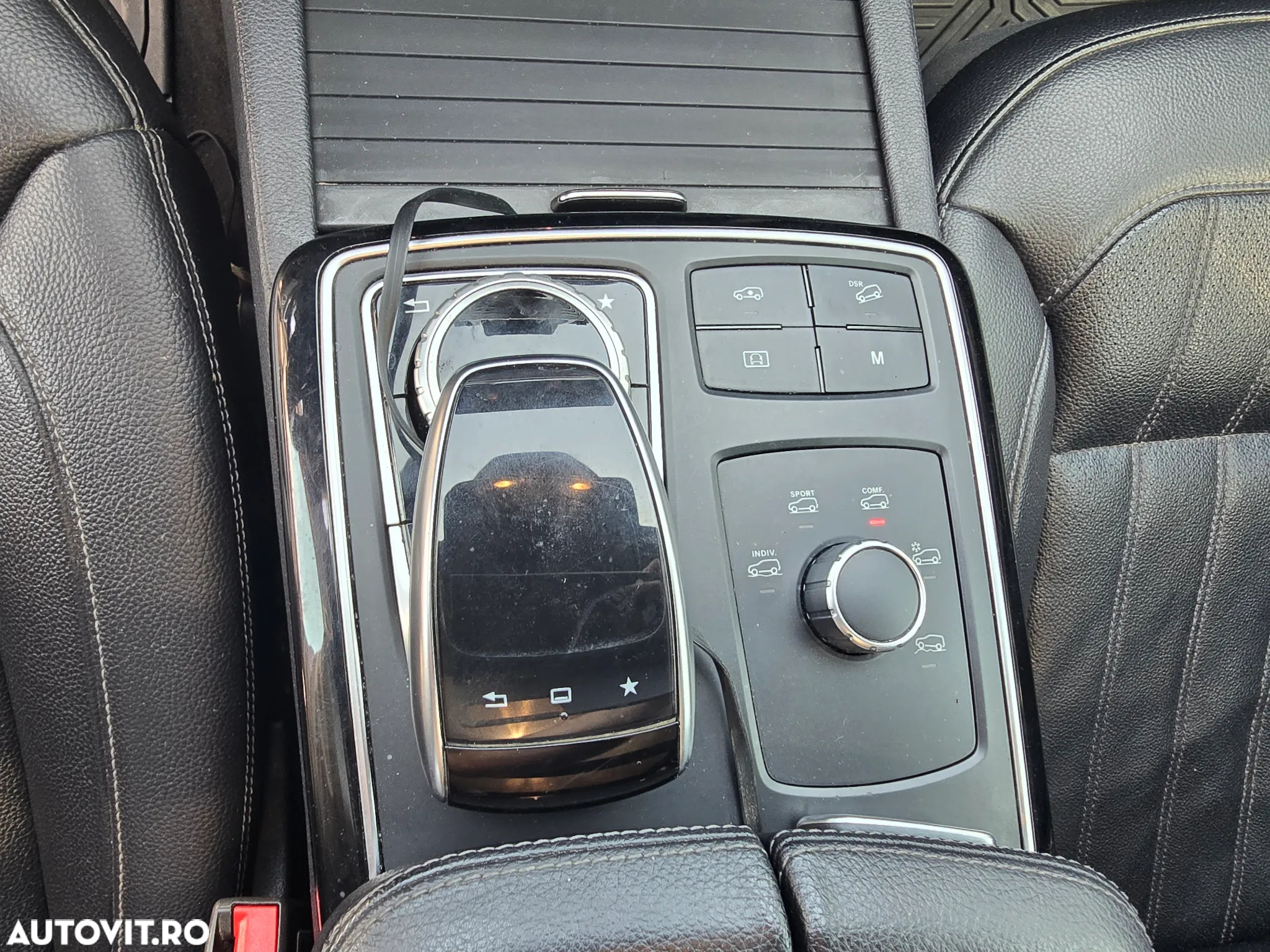 Mercedes-Benz GLE 350 d 4Matic 9G-TRONIC - 30