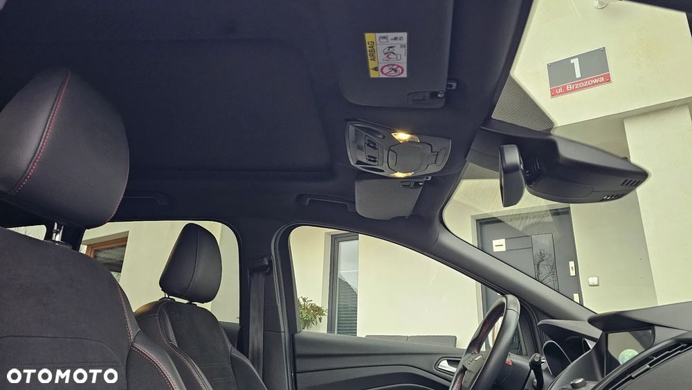 Ford Kuga 1.5 EcoBoost 2x4 ST-Line - 7