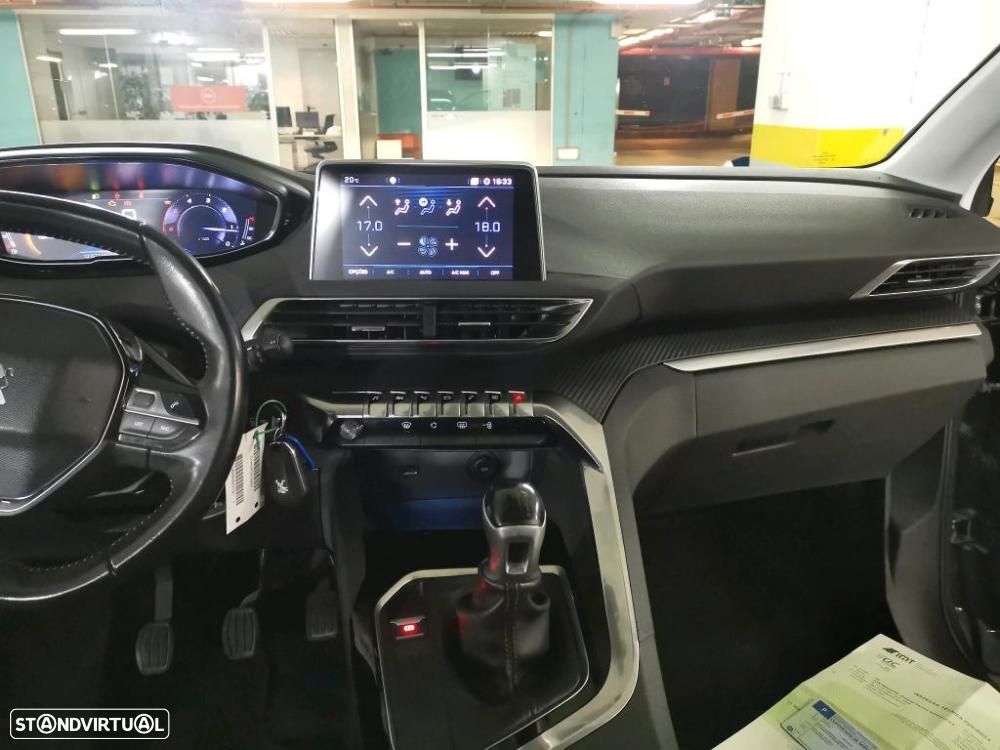 Peugeot 3008 1.5 BlueHDi Active - 6