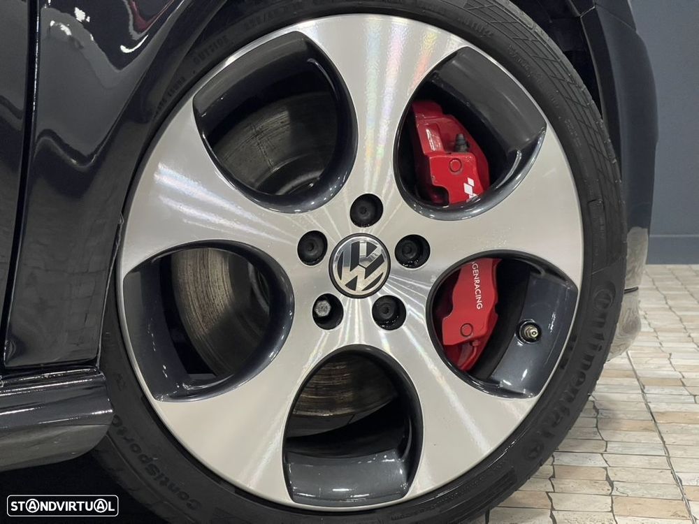 VW Golf 2.0 GTi DSG - 8