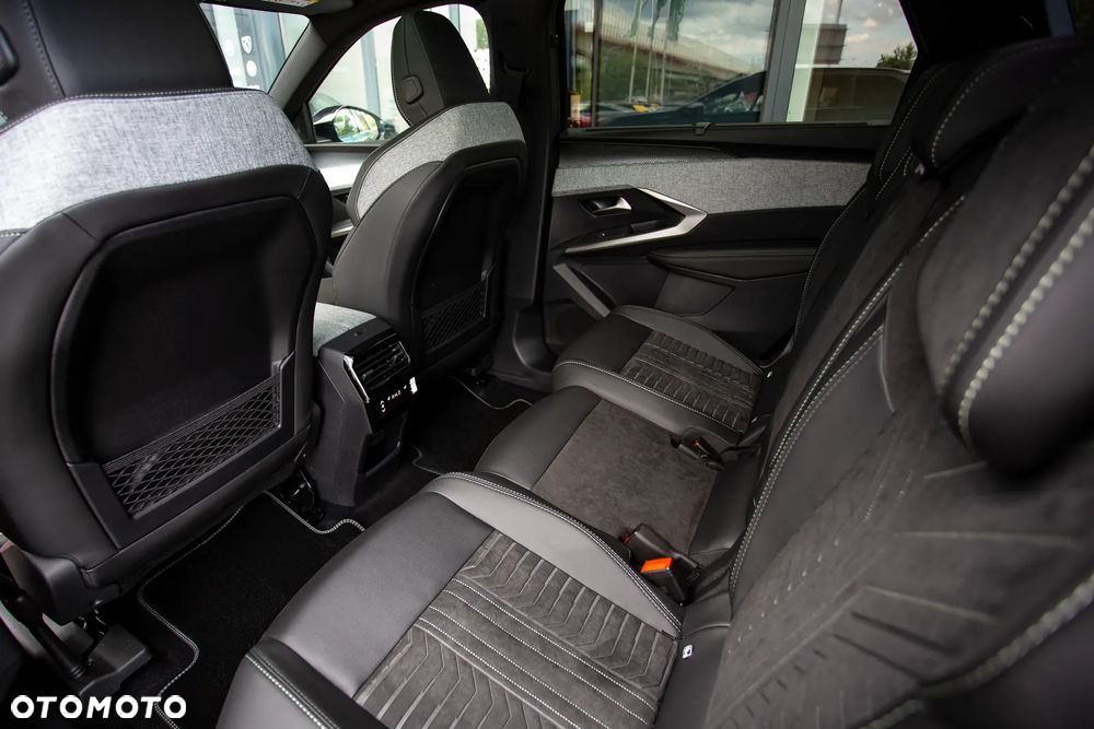Peugeot 5008 Hybrid 145 e-DSC6 GT - 26