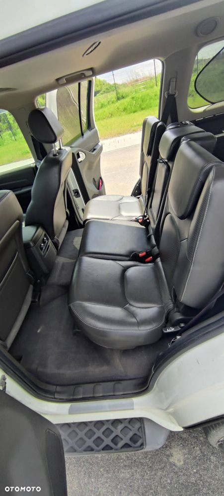 Nissan Pathfinder 2.5 DCi LE - 9