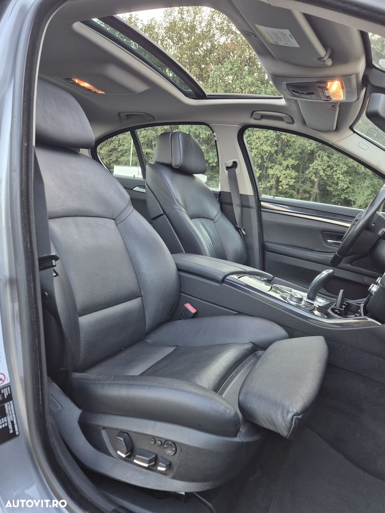 BMW Seria 5 525d xDrive Aut. - 12