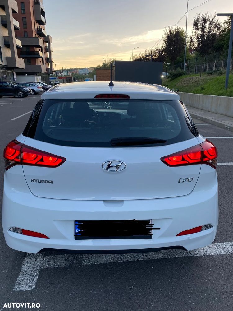 Hyundai i20 1.25 84CP M/T Comfort - 4