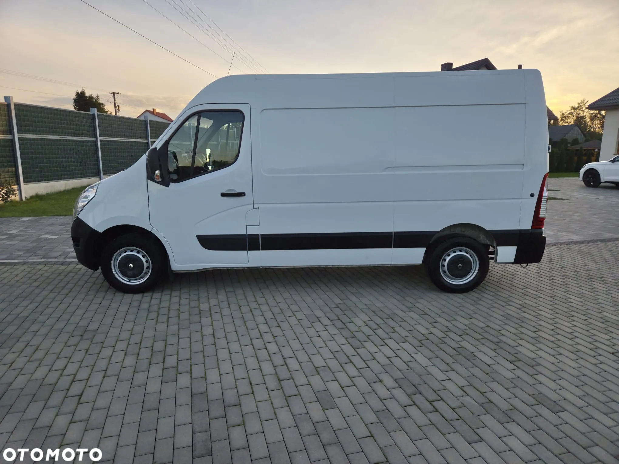 Renault MASTER L2H2 KLIMA BEZ ADBLUE ORYGINAŁ PRZEBIEG ORYGINAŁ LAKIER ZADBANY POD KAMPERA - 5