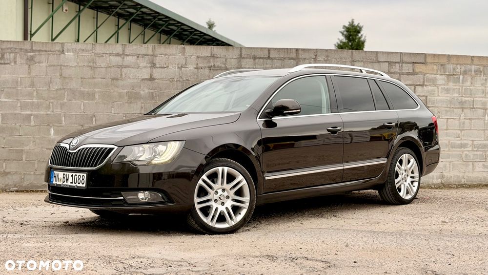 Skoda Superb 2.0 TDI DSG Exclusive - 5
