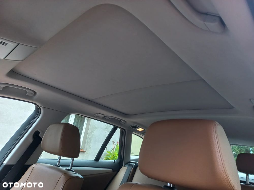 BMW X1 xDrive23d - 8