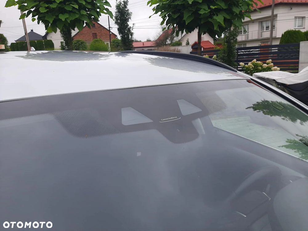 BMW Seria 5 520d Touring M Sport Edition - 16