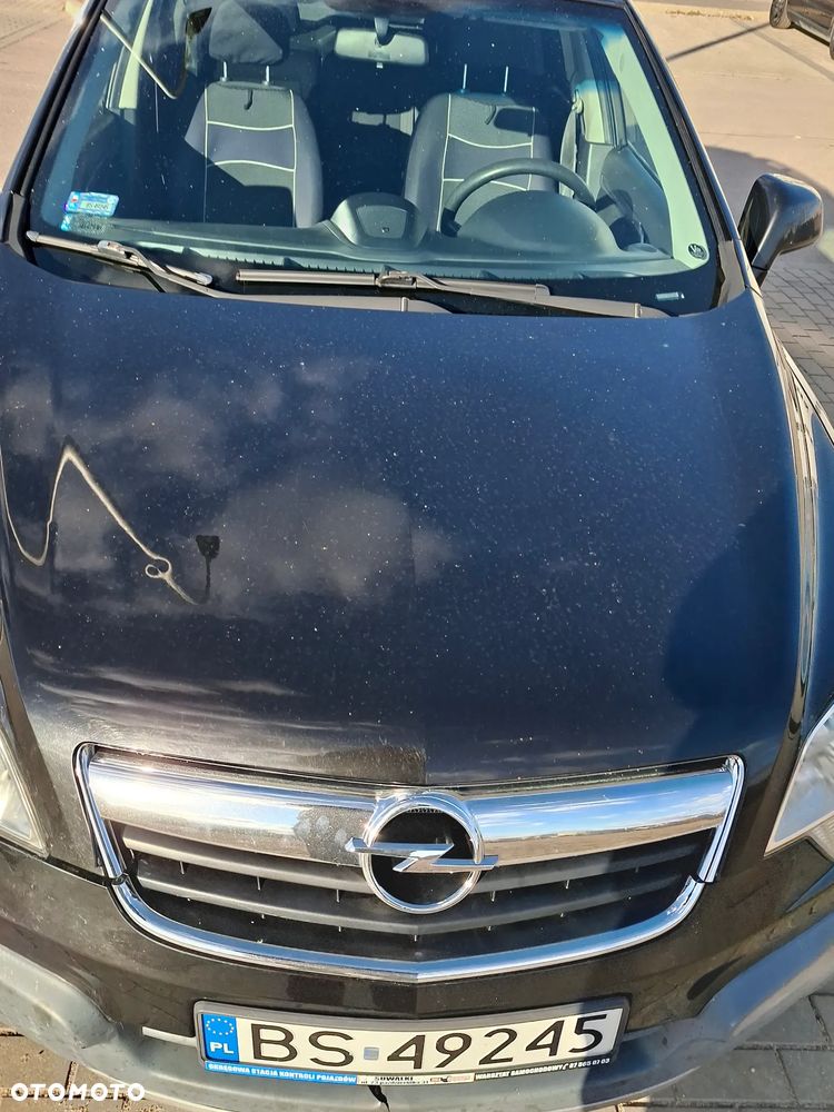 Opel Antara - 16