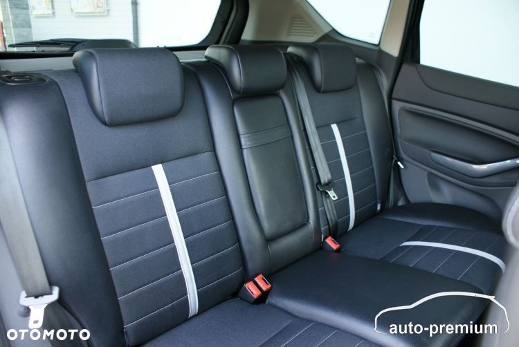 Ford Kuga 2.0 TDCi 4x4 Titanium - 28