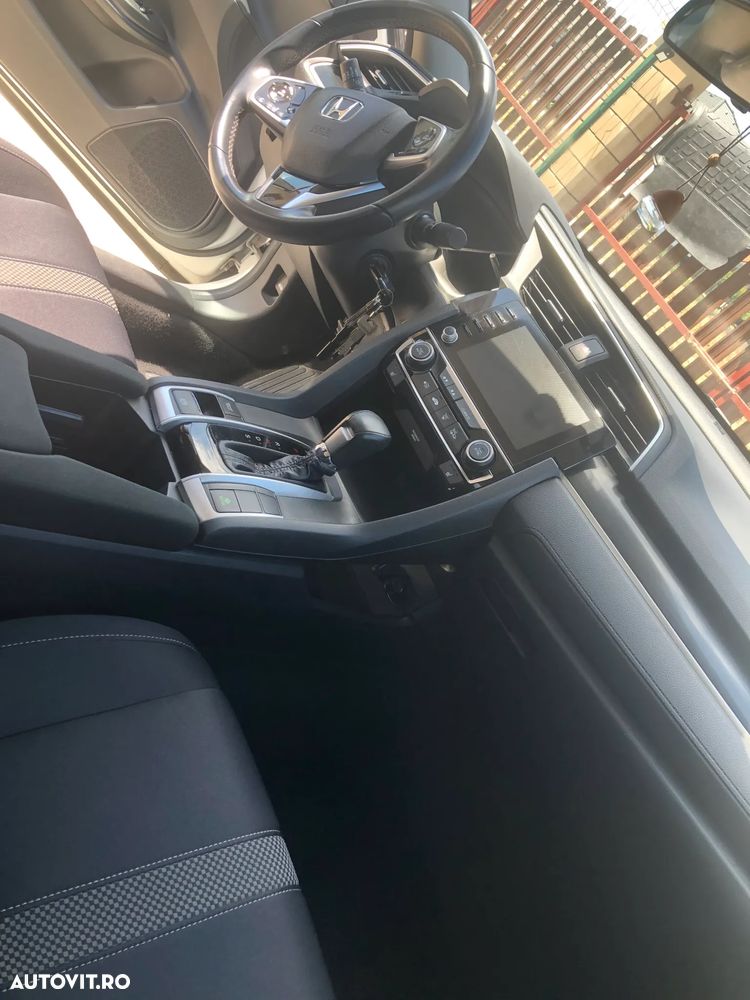 Honda Civic 1.5 VTEC Turbo CVT Elegance Navi - 9