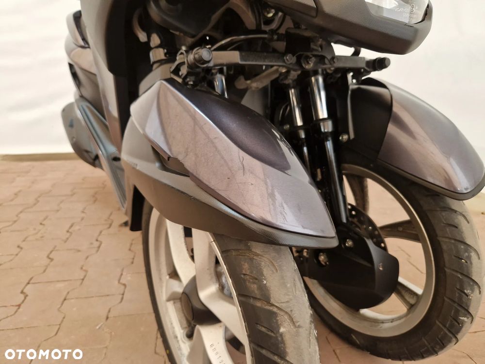 Yamaha Tricity - 14