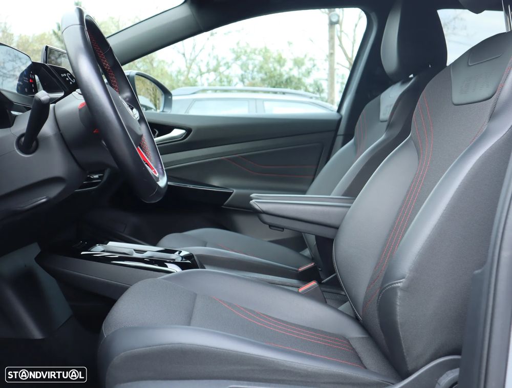 VW ID.4 4Motion GTX - 26