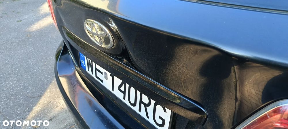 Toyota Avensis 2.2 D-4D Sol Plus - 4