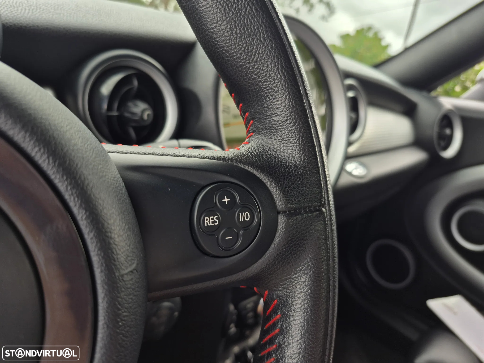 MINI Roadster Cooper S - 29