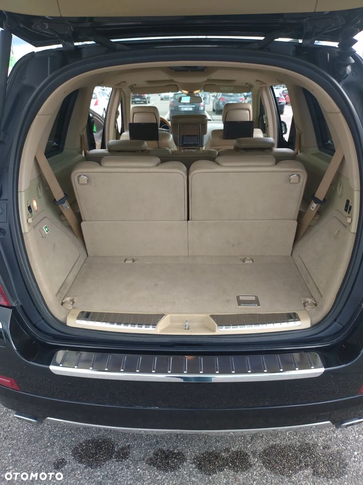 Mercedes-Benz GL 500 - 11