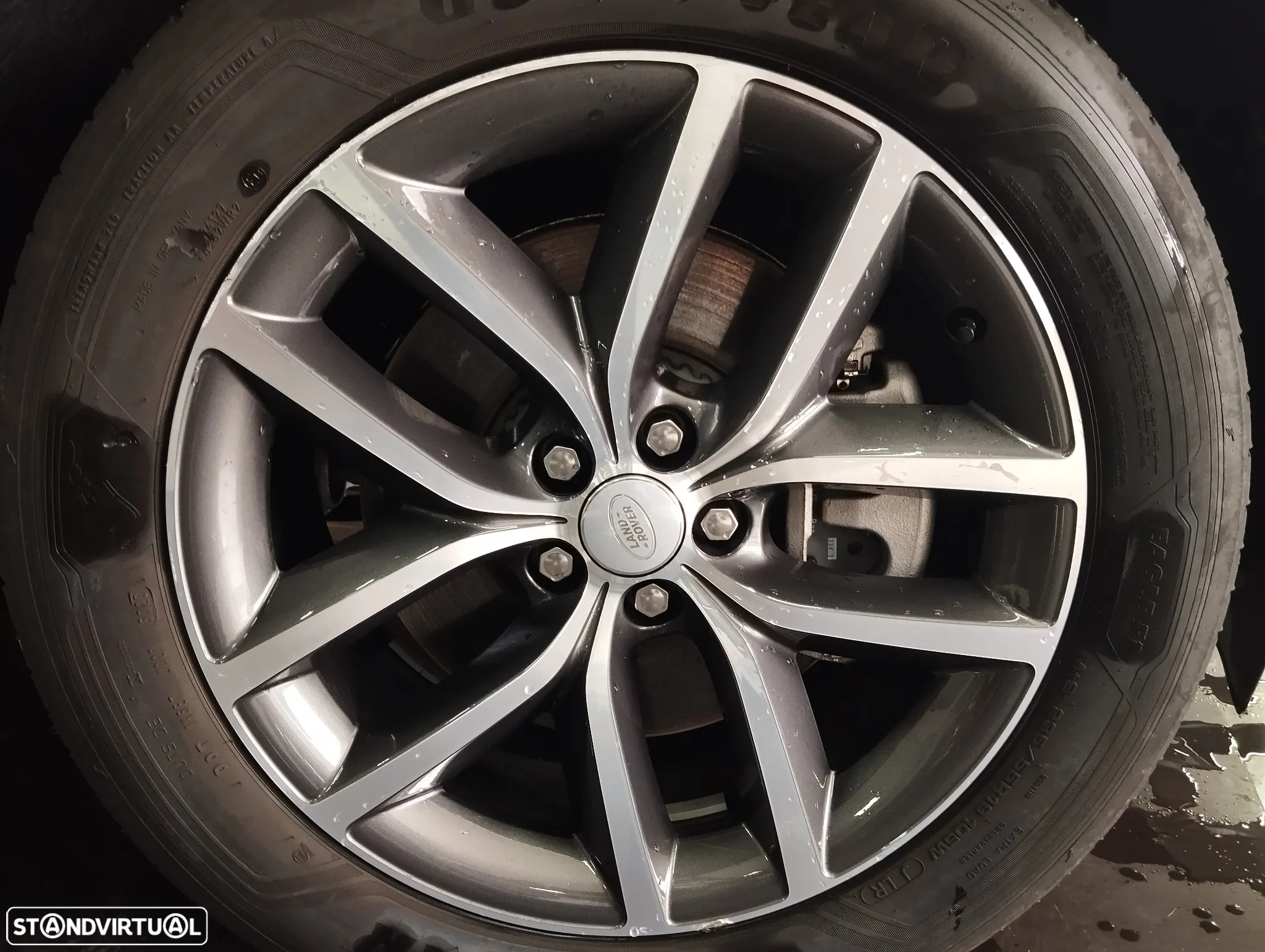 Land Rover Discovery Sport 1.5 I3 P300e AWD S - 10