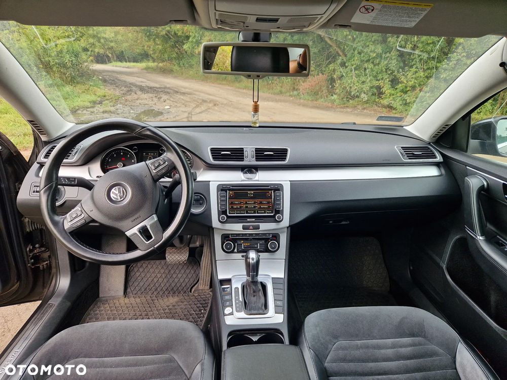 Volkswagen Passat 1.8 TSI Comfortline DSG - 8
