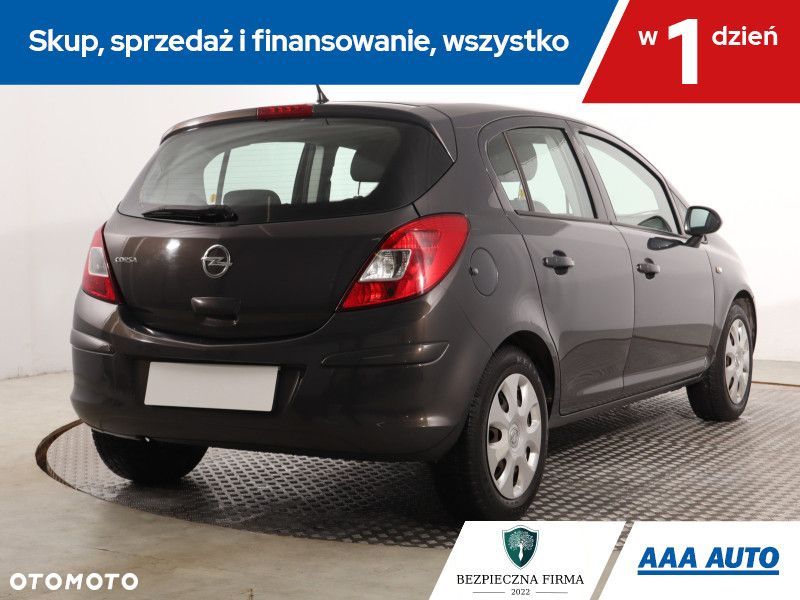 Opel Corsa - 7