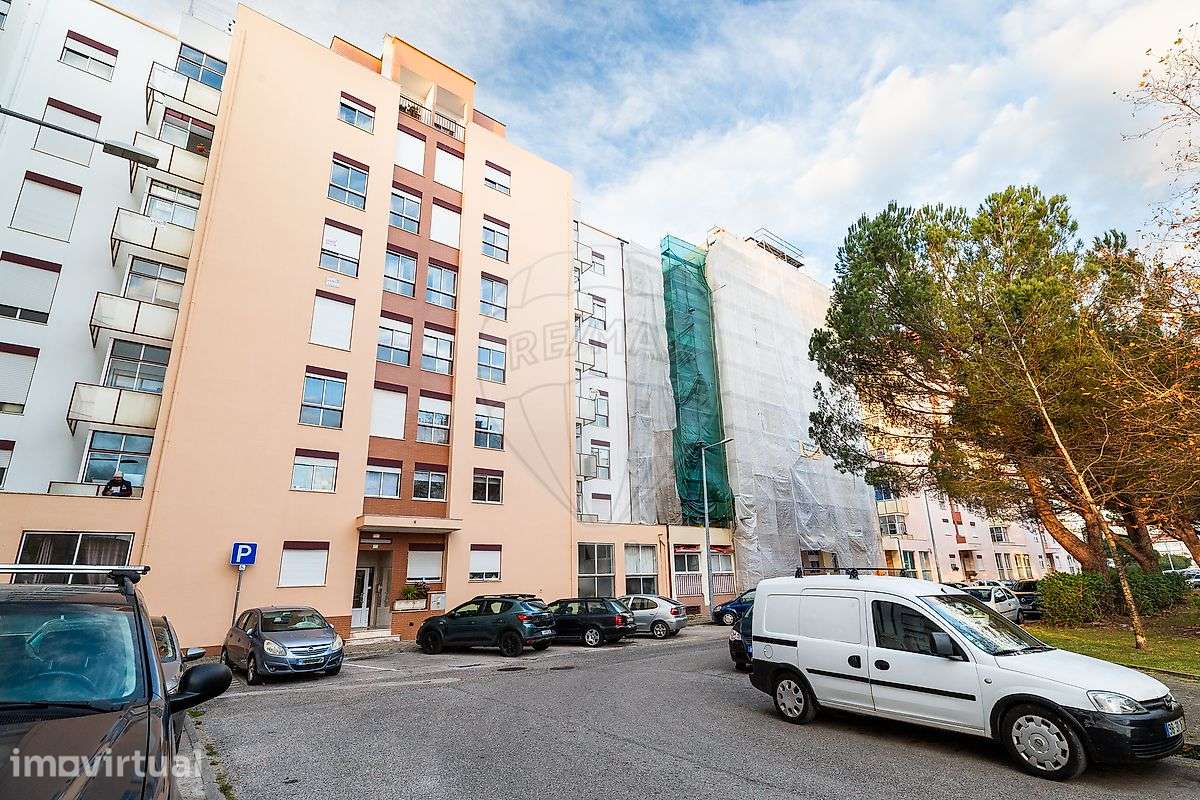 Apartamento T2 para arrendamento - Grande imagem: 2/30