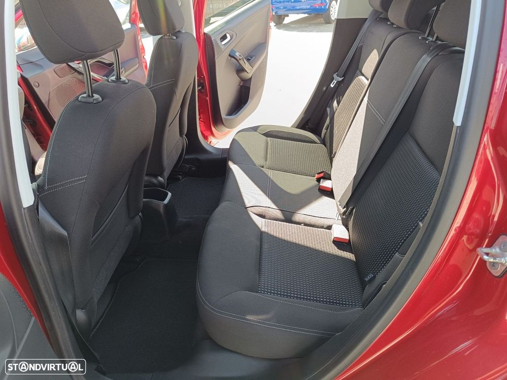 Peugeot 208 1.2 VTi SE Style - 12