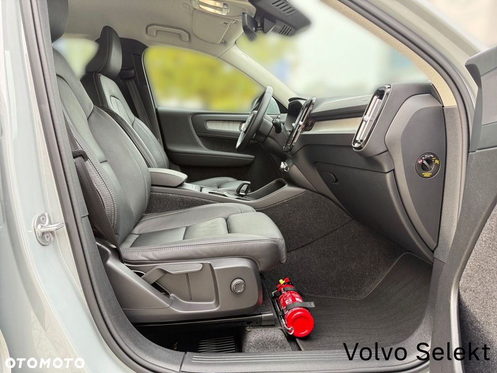 Volvo XC 40 - 28