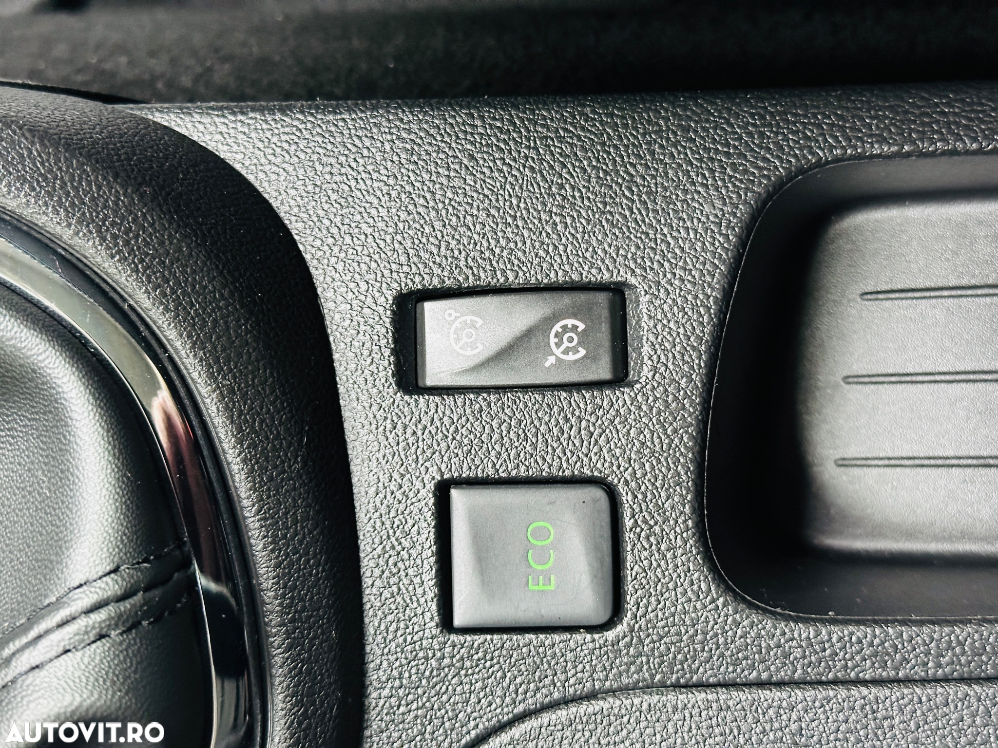 Renault Captur ENERGY TCe 120 Experience - 27