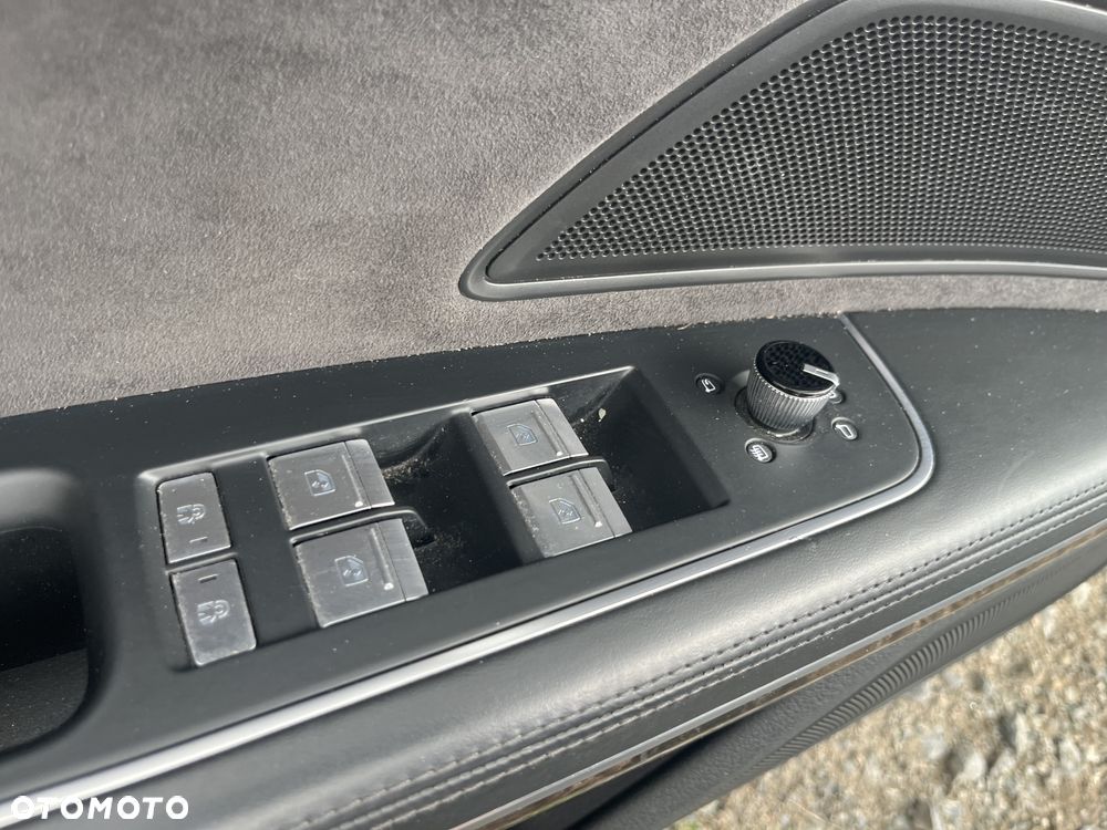 Fotele komplet Audi A8 D5 - 32
