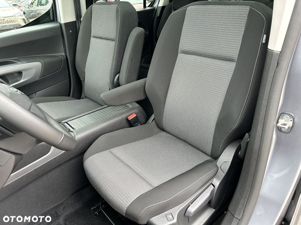 Toyota Proace City Verso 1.5 D-4D VIP - 17
