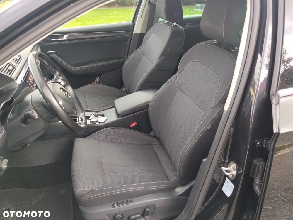 Skoda Superb 2.0 TDI Style DSG7 - 15