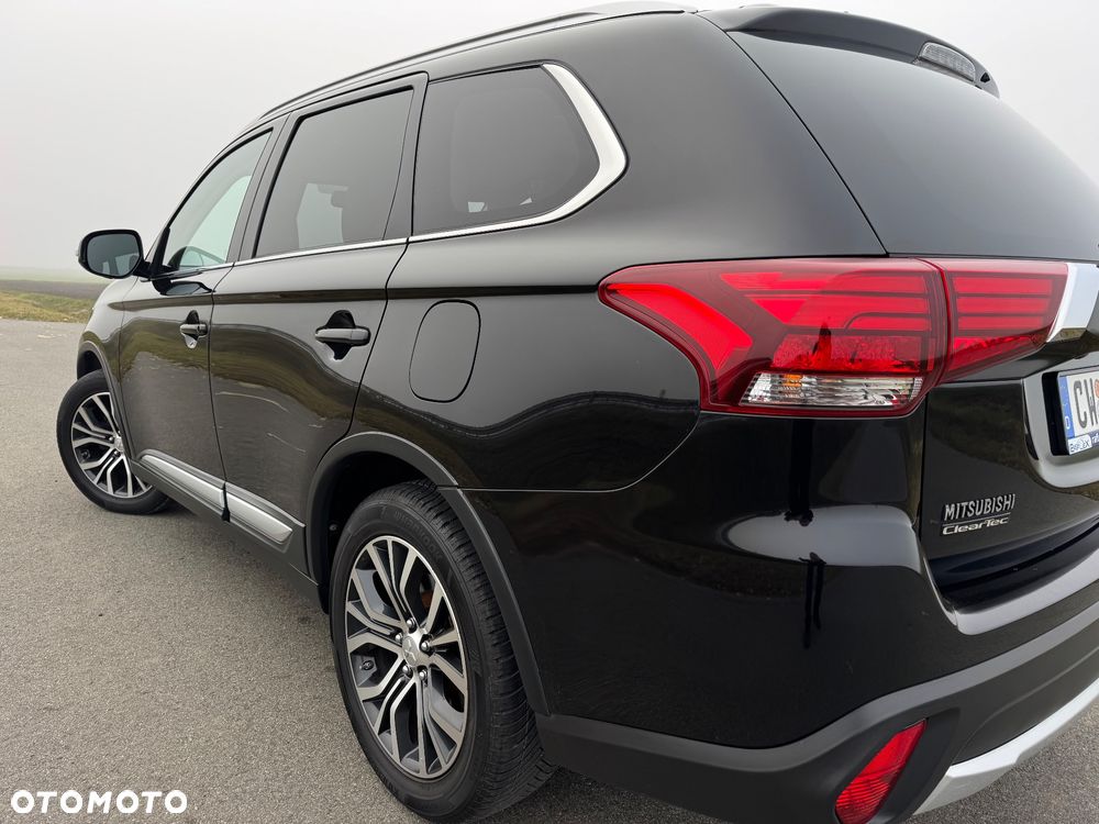 Mitsubishi Outlander 2.0 2WD CVT Diamant Edition+ - 19