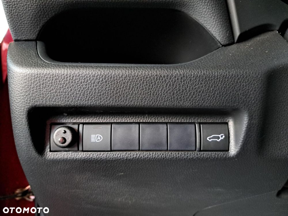 Toyota RAV4 2.0 Comfort 4x4 - 26