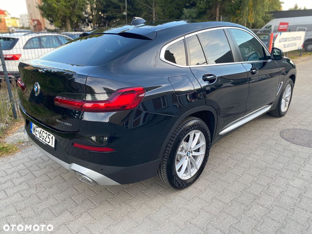 BMW X4 xDrive20i GPF Advantage sport - 4