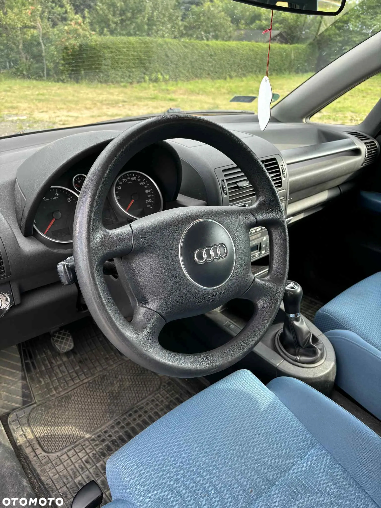 Audi A2 1.4 - 9