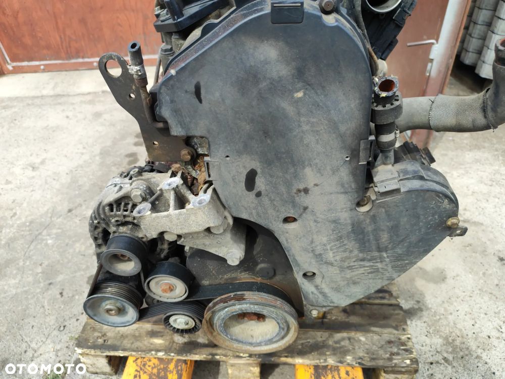 Silnik 2.3 JTD kompletny 120KM EURO4 F1AE0481D do Fiat Ducato III 3 06-14r. odpala, ale dziwnie pracuje i strasznie kopci, sprzedaję jako uszkodzony. - 4