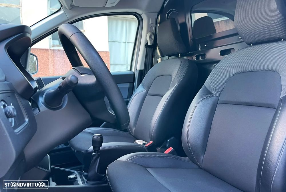 Renault Express 1.5 Blue dCi Advance - 30