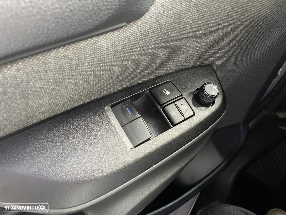 Toyota Yaris 1.0 VVT-i Comfort - 24