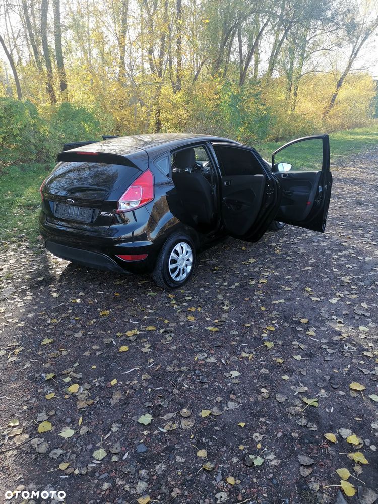 Ford Fiesta 2014 photo 3