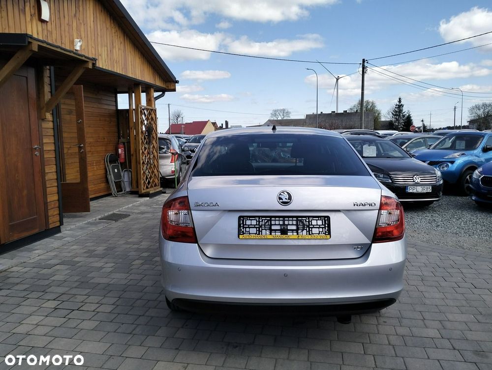 Skoda RAPID - 6