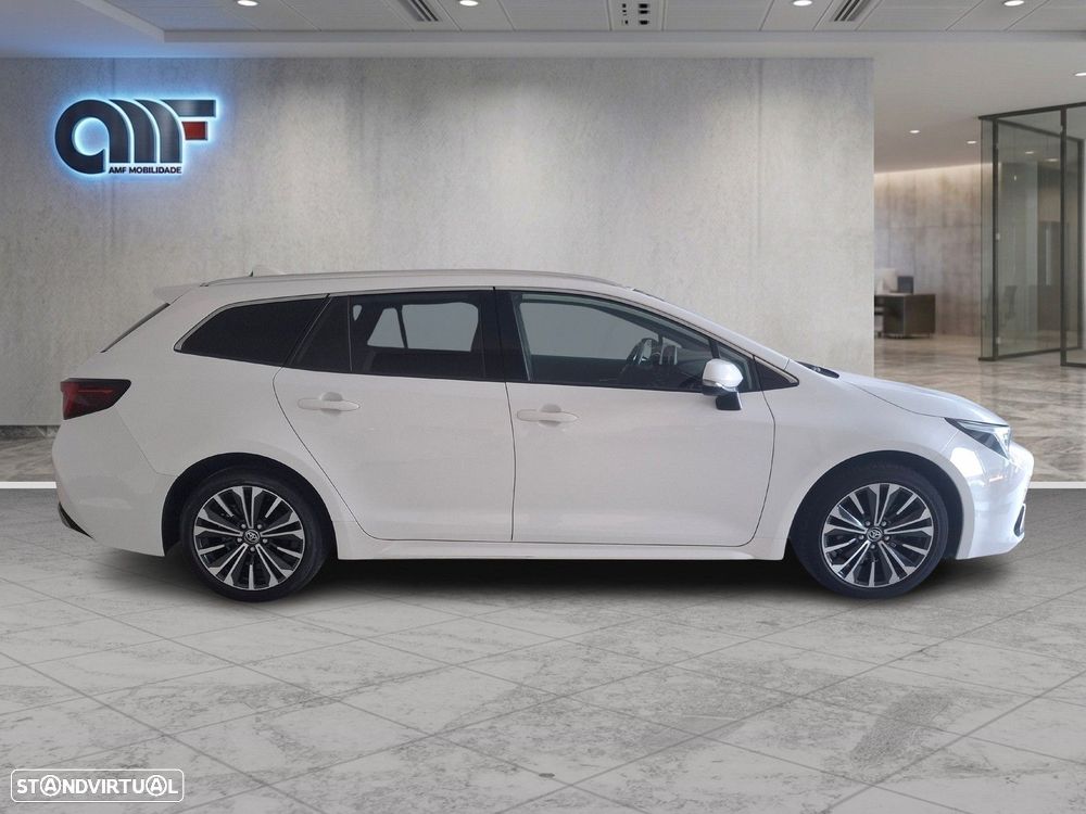 Toyota Corolla Touring Sports 2024 photo 4
